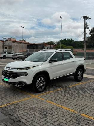 FIAT TORO 2.0 16V TURBO DIESEL VOLCANO 4WD AT9 FIAT TORO 2.0 16V TURBO DIESEL VOLCANO 4WD AT9